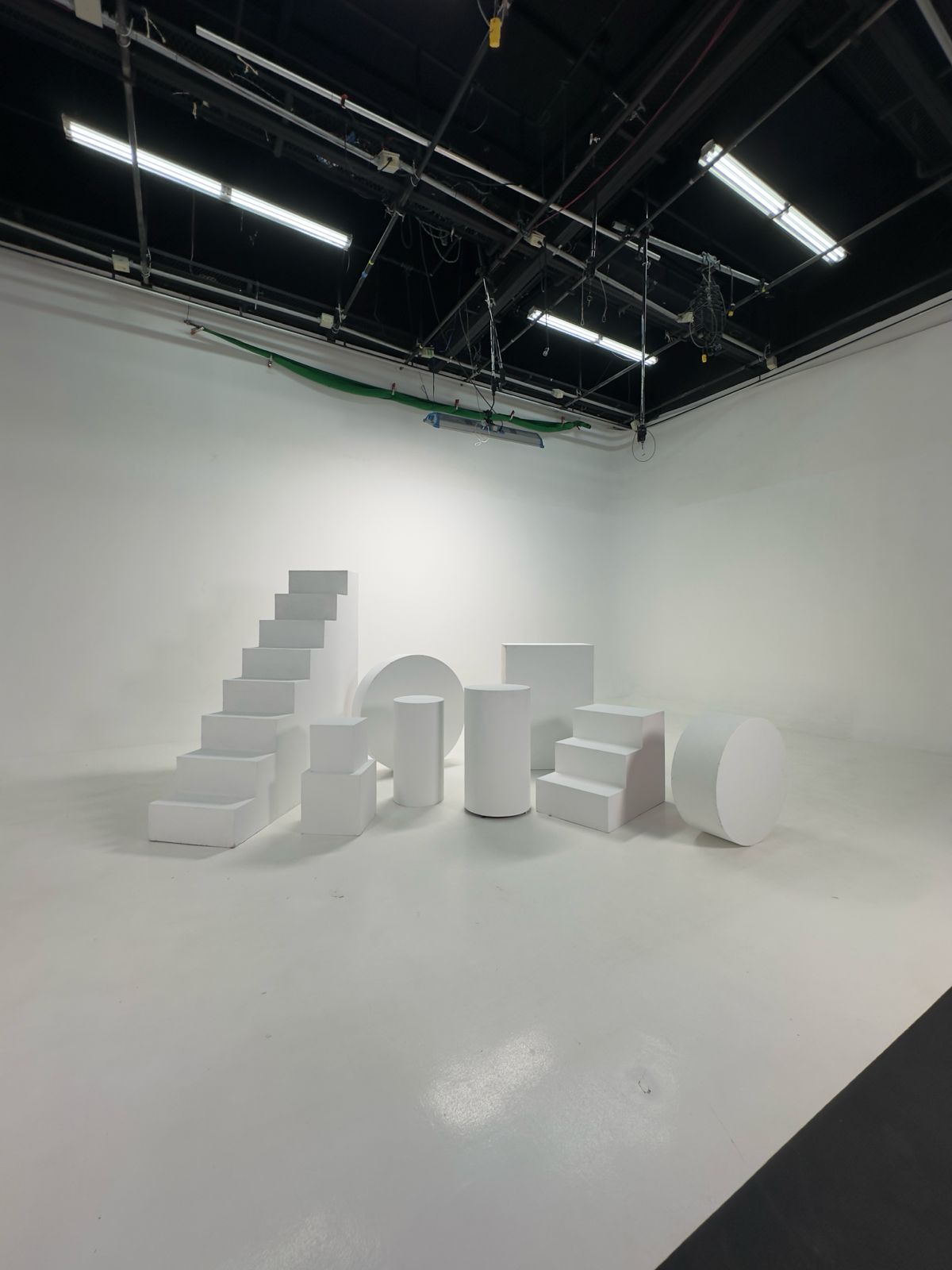 STUDIO A