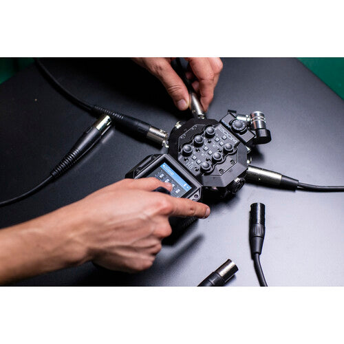 Grabadora portátil Zoom H8 de 8 entradas y 12 pistas