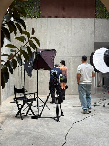 STUDIO B