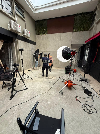 STUDIO B